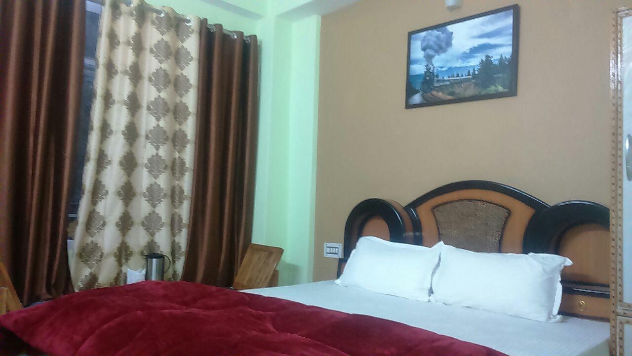 Banjār Hotel Mansarovar מראה חיצוני תמונה