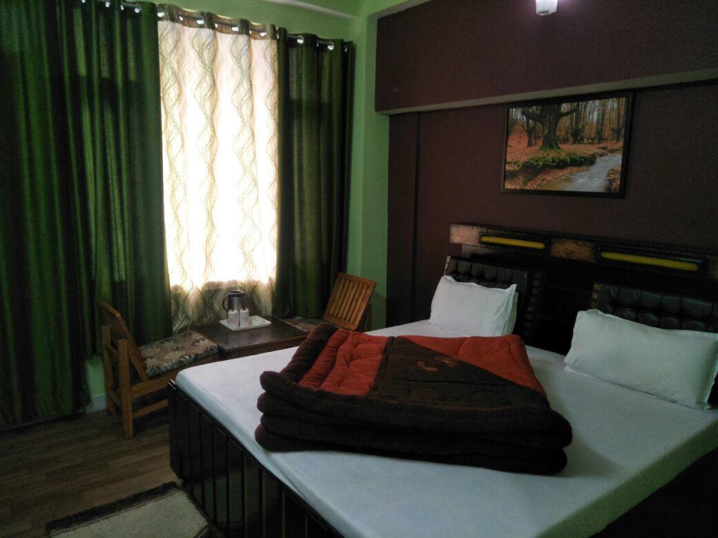Banjār Hotel Mansarovar מראה חיצוני תמונה